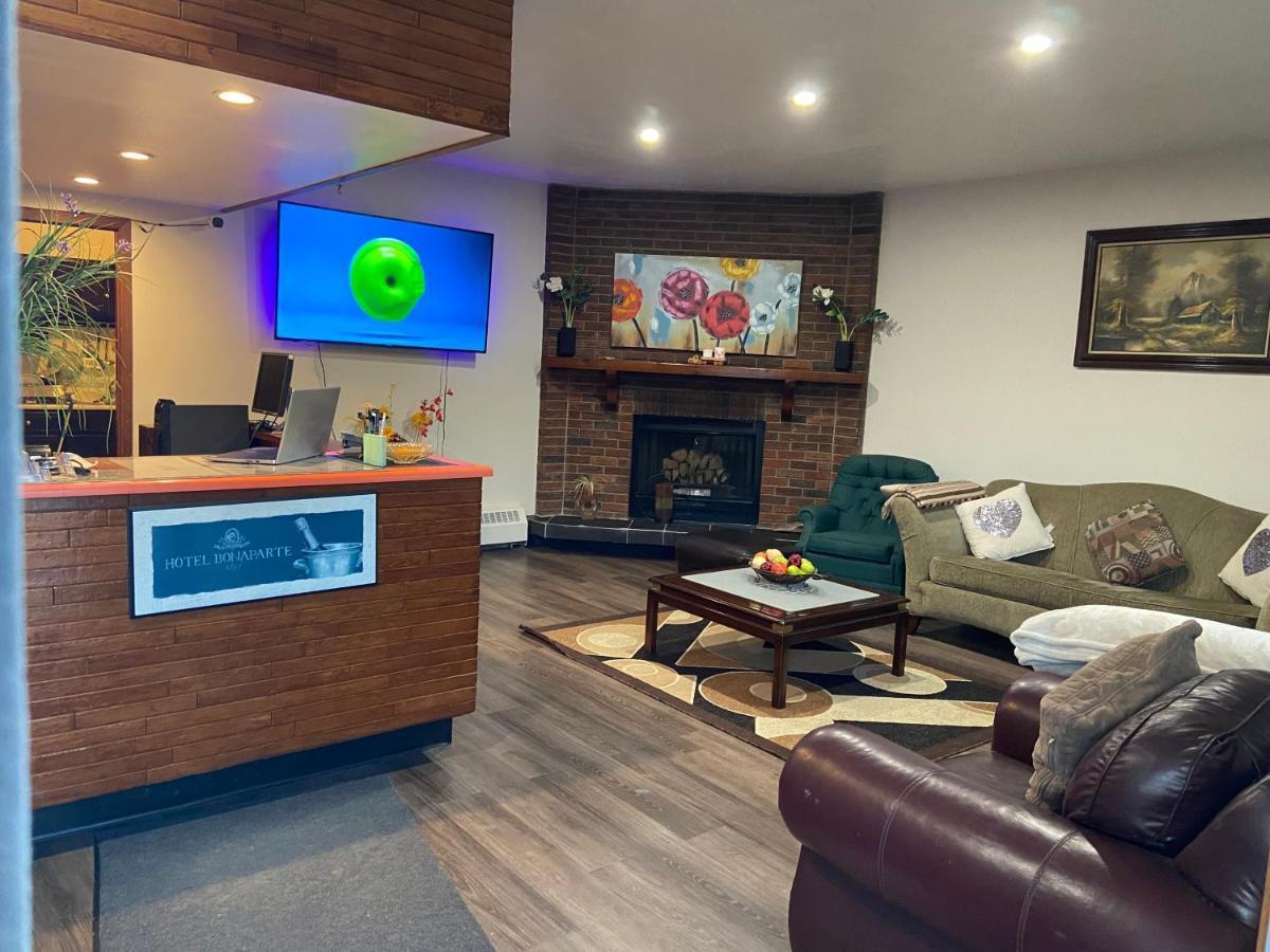 Ranchland Inn Nanton Экстерьер фото
