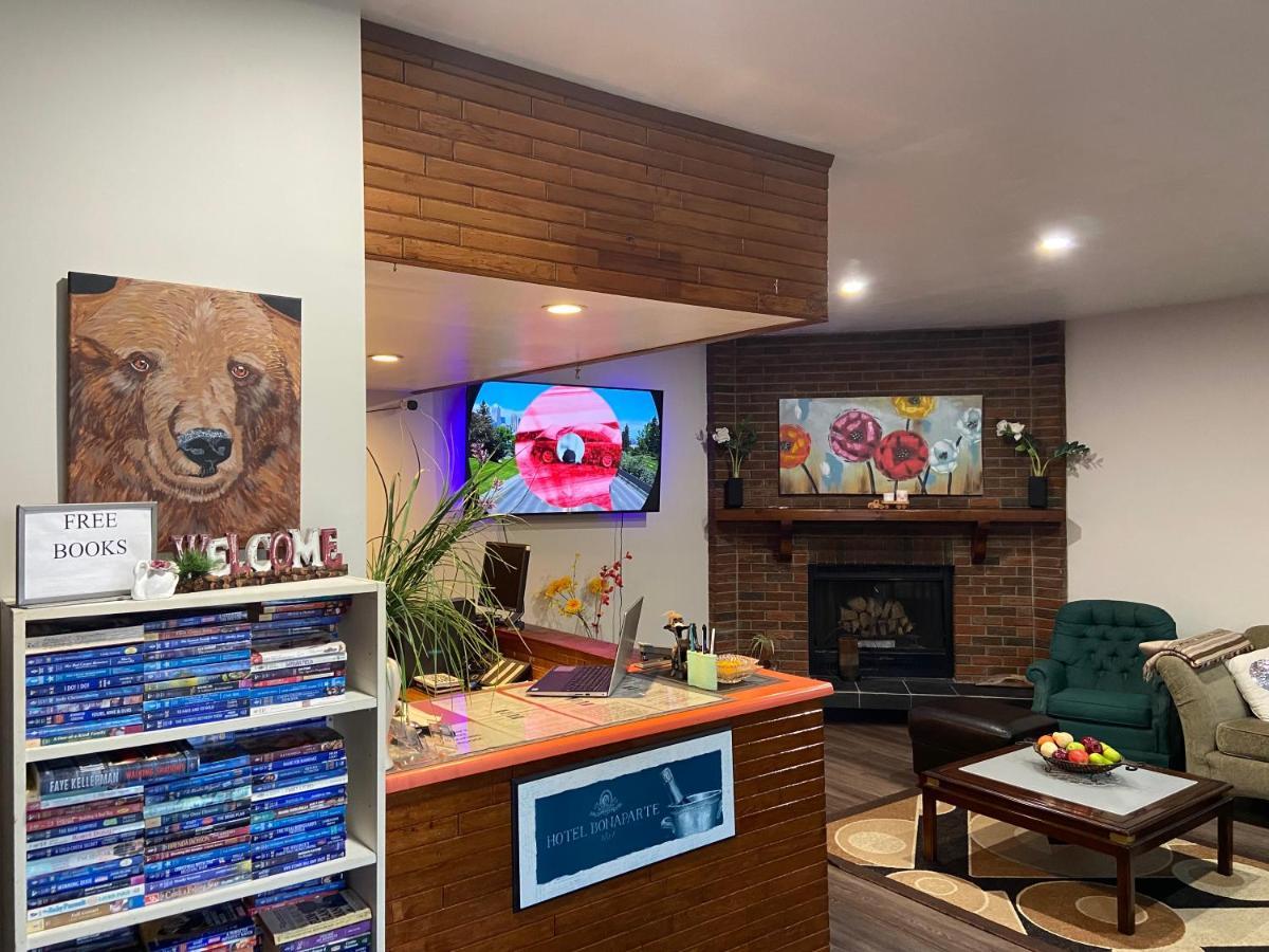 Ranchland Inn Nanton Экстерьер фото